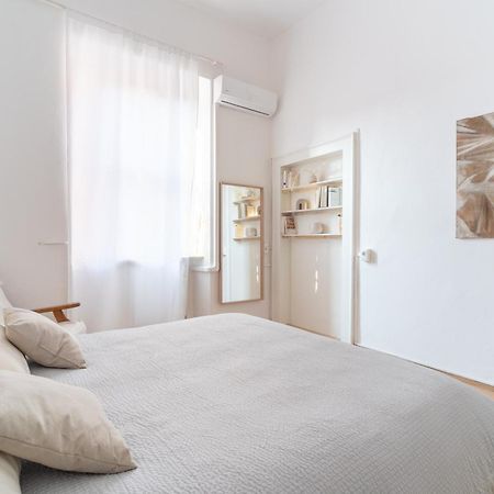 Grand Central 1845 - 2 Bedrooms Design Flat Bergamo Luaran gambar